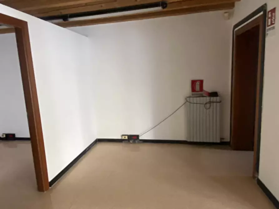 Immagine 6 di Ufficio in affitto  in via San Pio X 34/a a Castelfranco Veneto