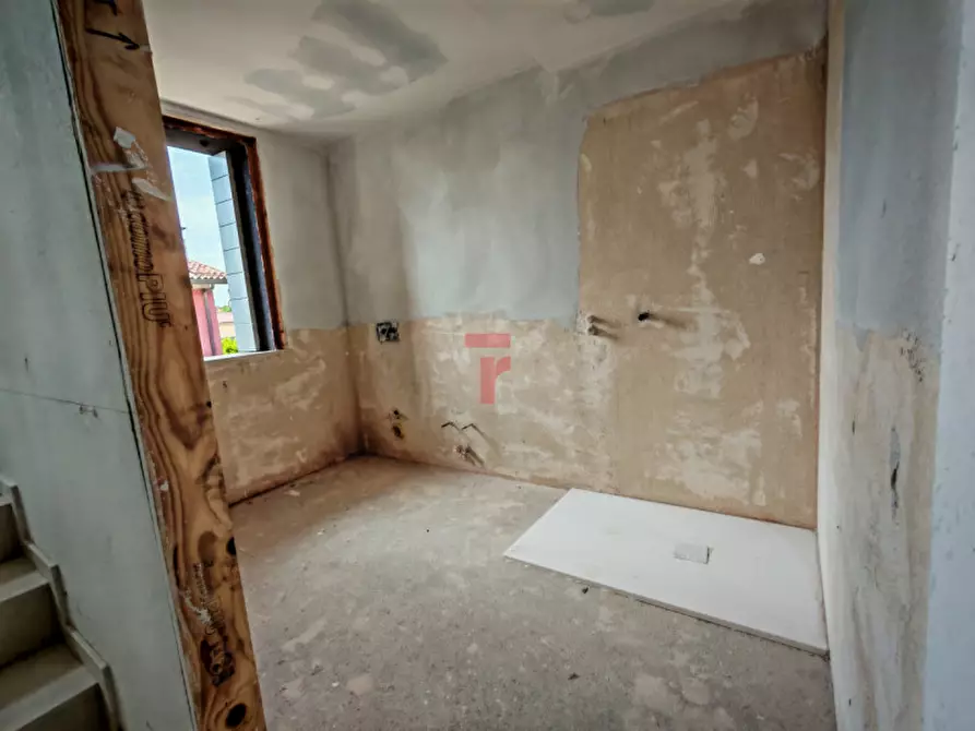 Immagine 9 di Villa in vendita  in Via Ruffina a Saonara