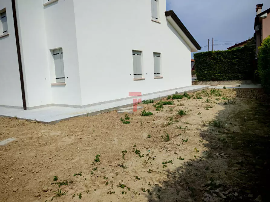 Immagine 19 di Villa in vendita  in Via Ruffina a Saonara