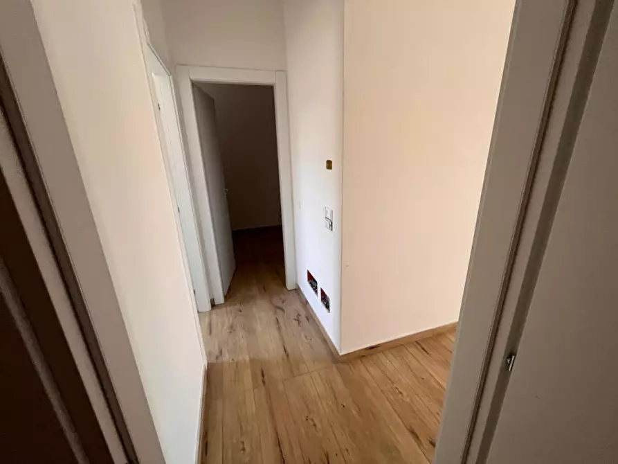 Immagine 4 di Villetta a schiera in vendita  in VIA SOLFERINO a Anzio
