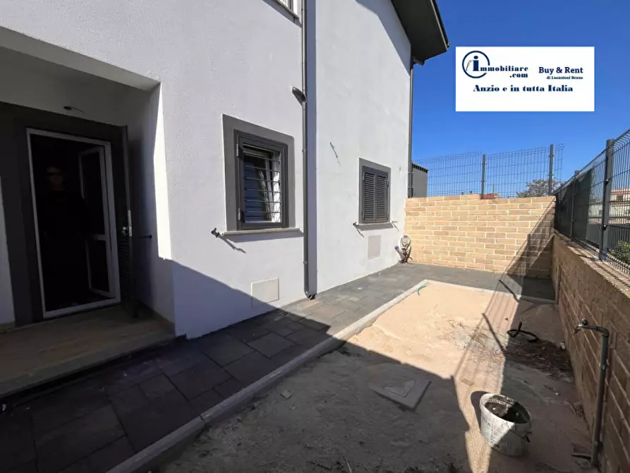 Immagine 7 di Villetta a schiera in vendita  in VIA SOLFERINO a Anzio