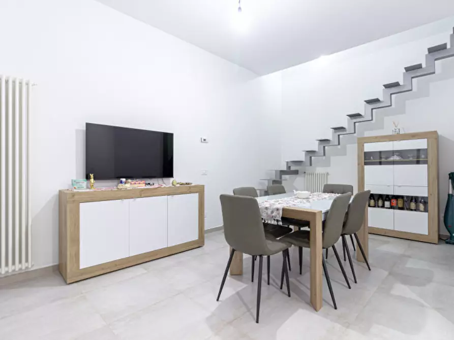 Immagine 7 di Casa indipendente in vendita  a Besate