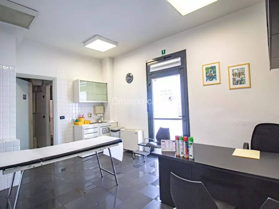 Immagine 5 di Ufficio in vendita  in Via Giuseppe Valentini a Prato
