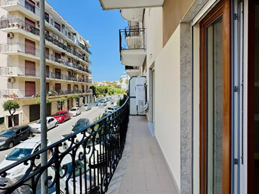 Immagine 18 di Appartamento in vendita  in Via Colonnello Francesco Magistri,27 a Milazzo