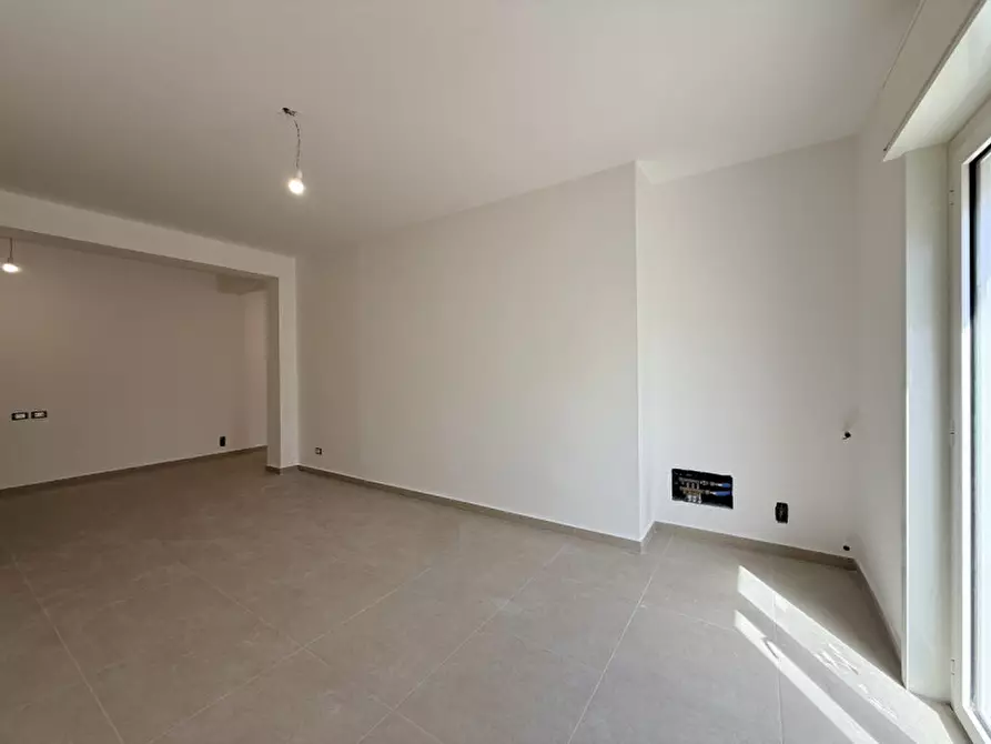 Immagine 7 di Appartamento in vendita  in Via Colonnello Francesco Bertè a Milazzo