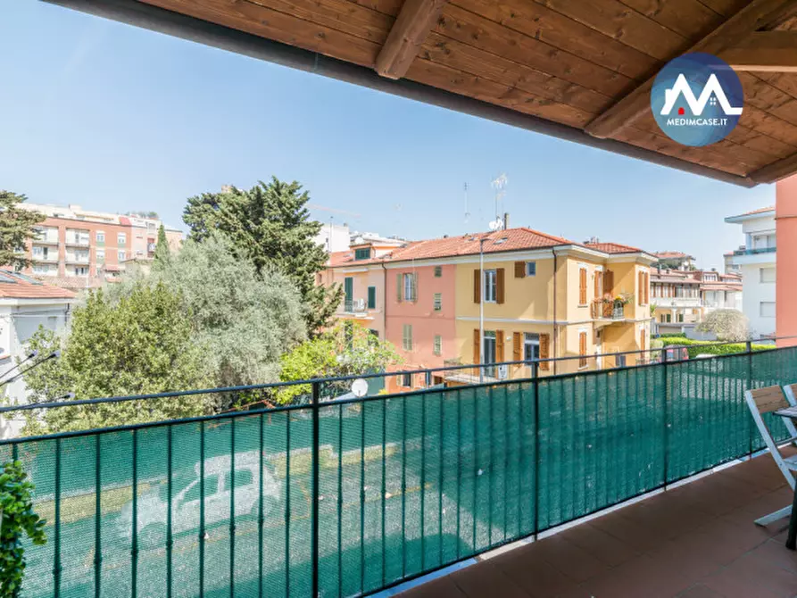 Immagine 5 di Appartamento in vendita  in Via Orazio Flacco a Pesaro