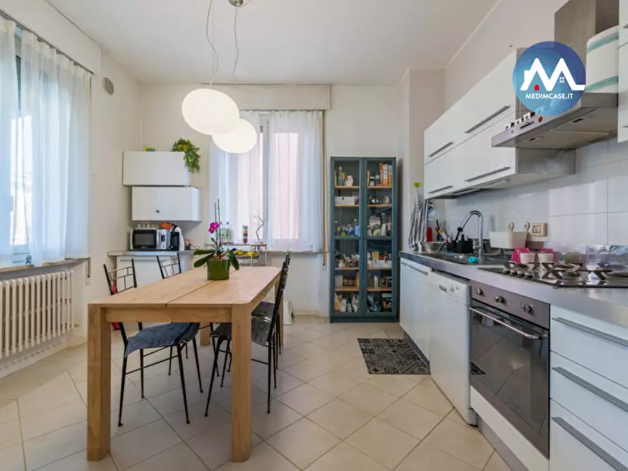 Immagine 8 di Appartamento in vendita  in Via Orazio Flacco a Pesaro