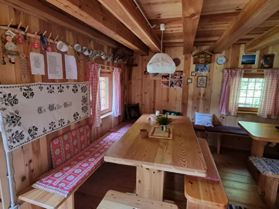 Immagine 15 di Casa indipendente in vendita  a Romeno