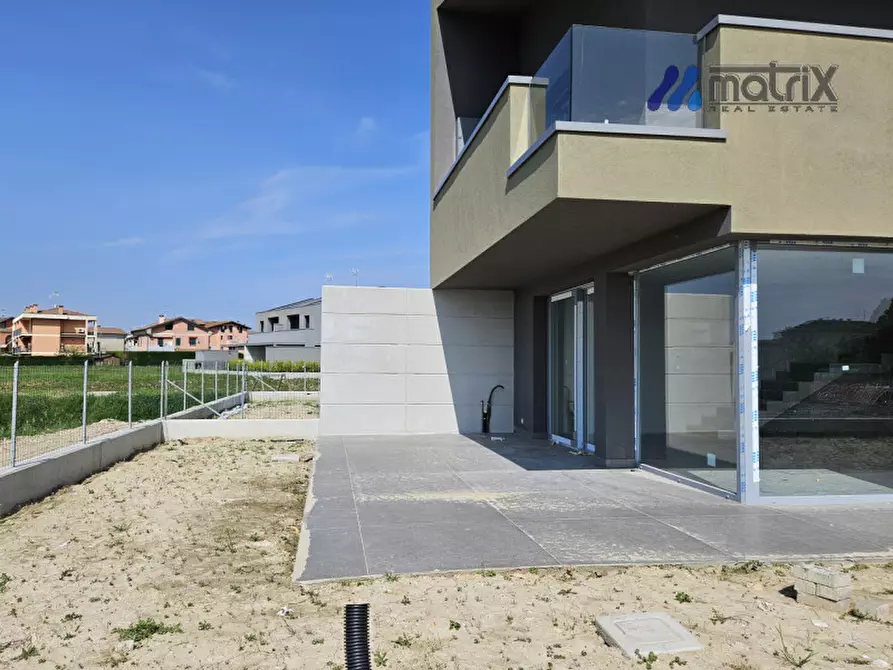Immagine 5 di Casa bifamiliare in vendita  in via piave a Piove Di Sacco