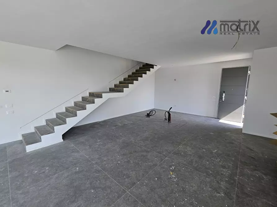 Immagine 16 di Casa bifamiliare in vendita  in via piave a Piove Di Sacco