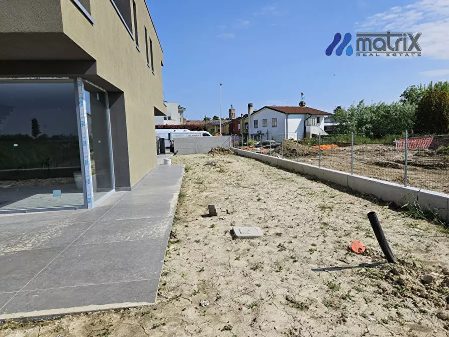 Immagine 22 di Casa bifamiliare in vendita  in via piave a Piove Di Sacco