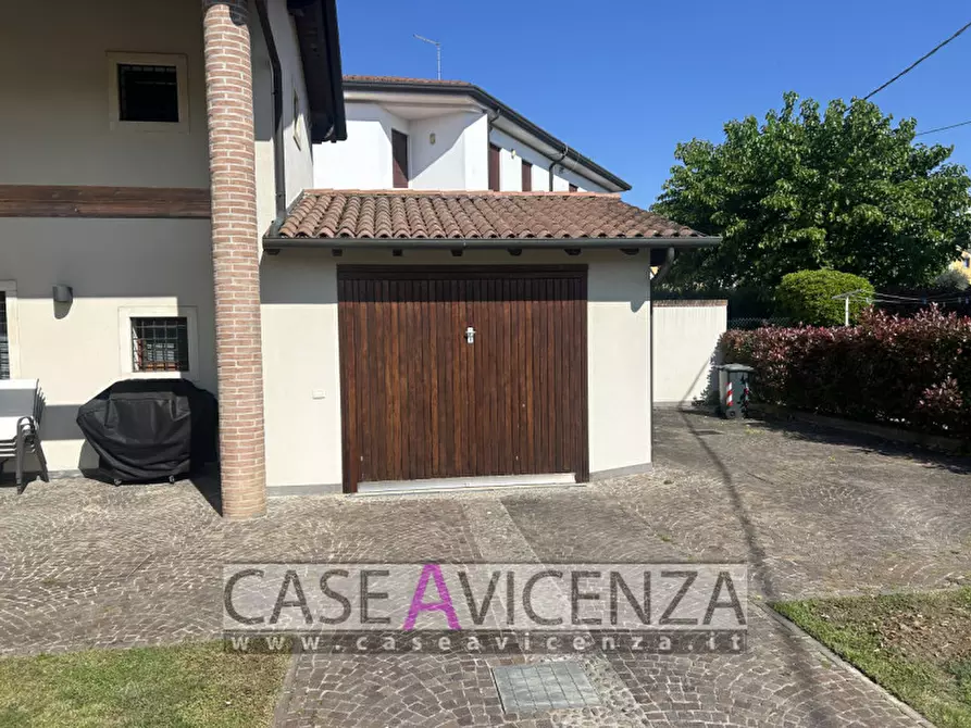Immagine 7 di Villa in vendita  in via xx settembre a Camisano Vicentino