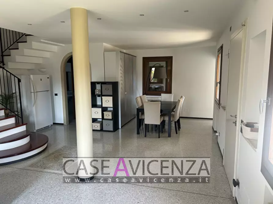 Immagine 11 di Villa in vendita  in via xx settembre a Camisano Vicentino