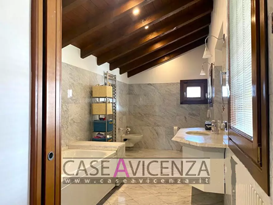Immagine 23 di Villa in vendita  in via xx settembre a Camisano Vicentino