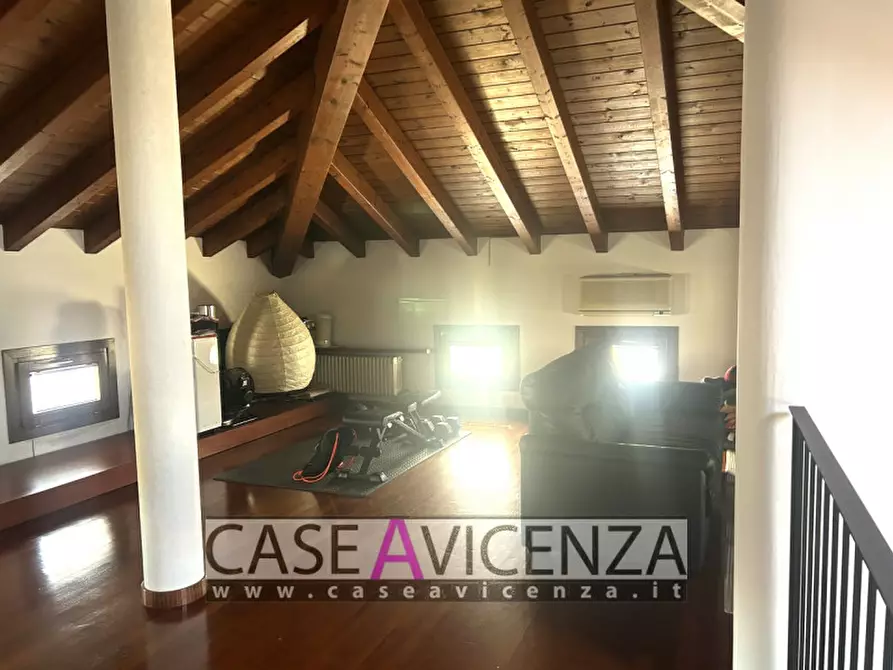 Immagine 24 di Villa in vendita  in via xx settembre a Camisano Vicentino