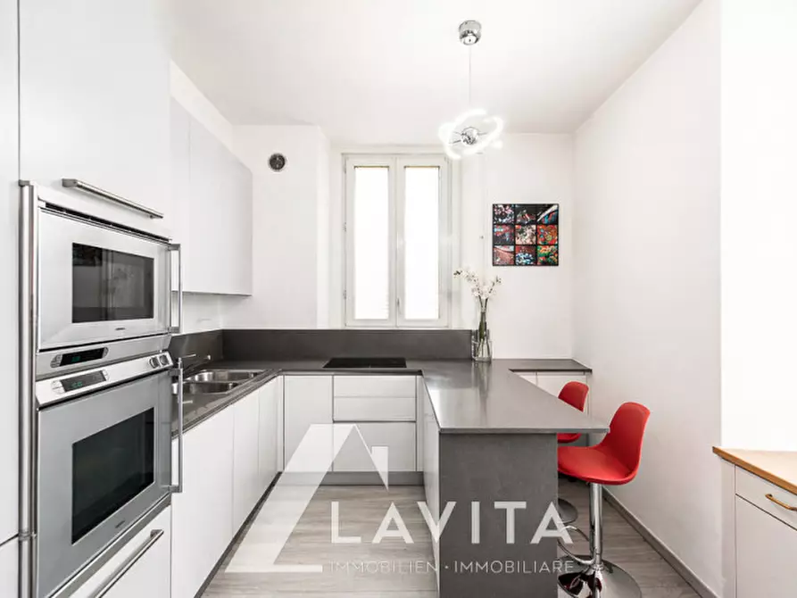 Immagine 2 di Appartamento in vendita  in Via Francesco Crispi - Francesco-Crispi-Straße a Bolzano