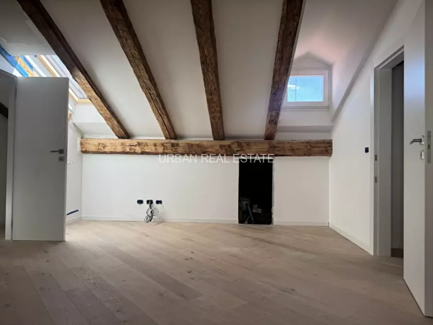 Immagine 10 di Appartamento in vendita  in Via Madonna del Mare 14 a Trieste