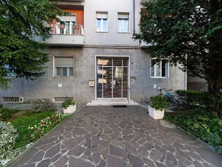 Immagine 19 di Appartamento in affitto  in Via Felice Cavallotti 101 a Monza