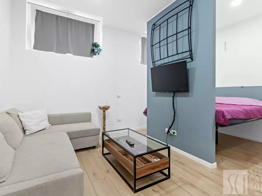 Immagine 7 di Appartamento in vendita  in Via Arcivescovo Romilli, 15 a Milano