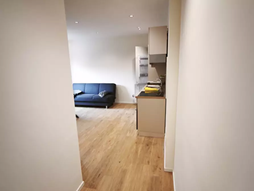 Immagine 2 di Appartamento in vendita  in VIA DEGLI ULIVI, 33 a Andria