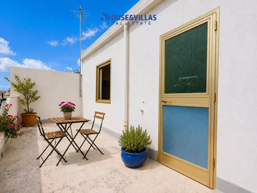 Immagine 1 di Casa indipendente in vendita  in Via Antonio Caldarella a Avola