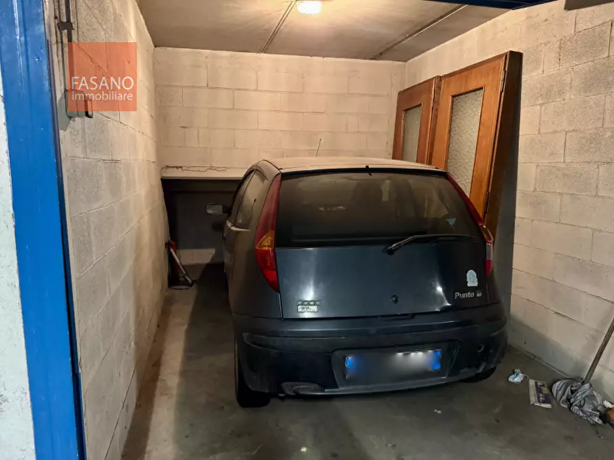 Immagine 7 di Garage in vendita  in Via Fiano 26 a Torino
