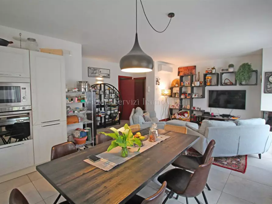 Immagine 2 di Appartamento in vendita  in Via Virgilio a Montepulciano