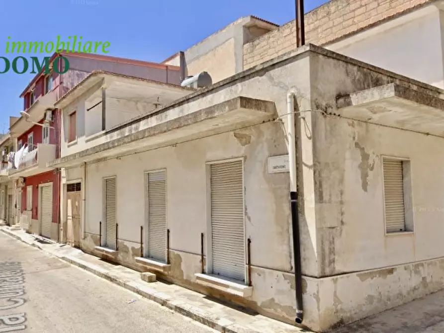 Immagine 1 di Casa indipendente in vendita  a Rosolini