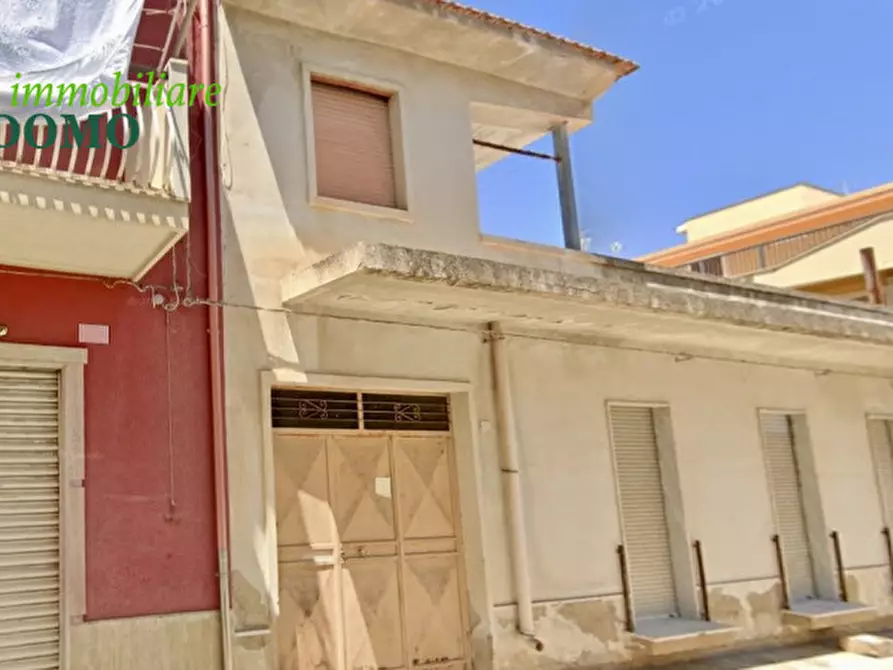 Immagine 3 di Casa indipendente in vendita  a Rosolini