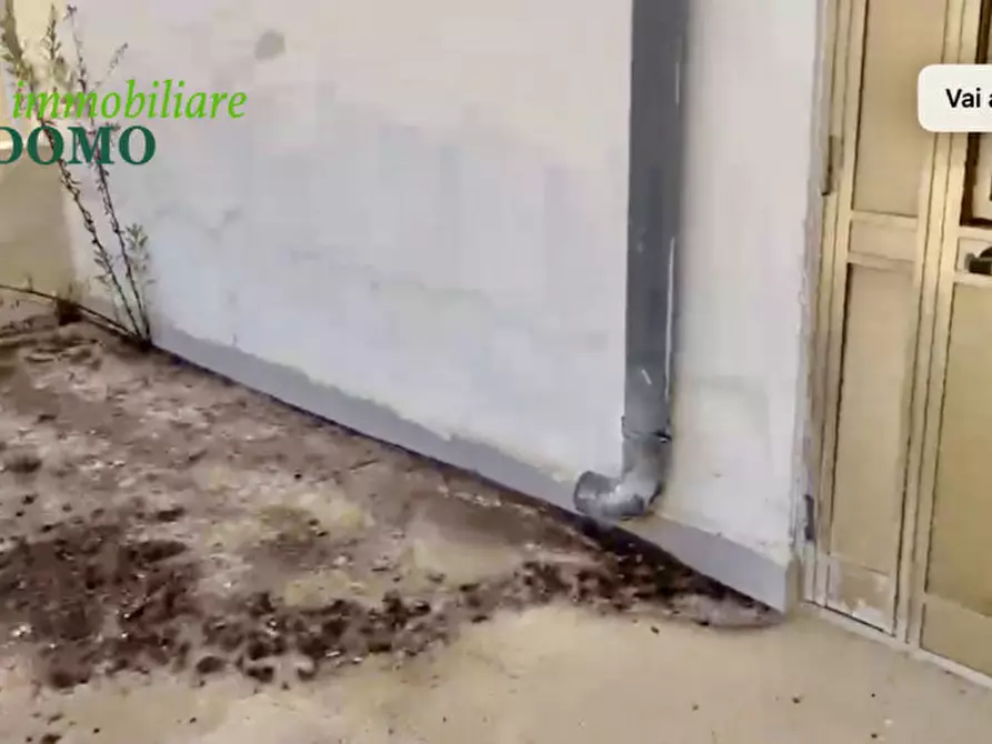 Immagine 13 di Casa indipendente in vendita  a Rosolini