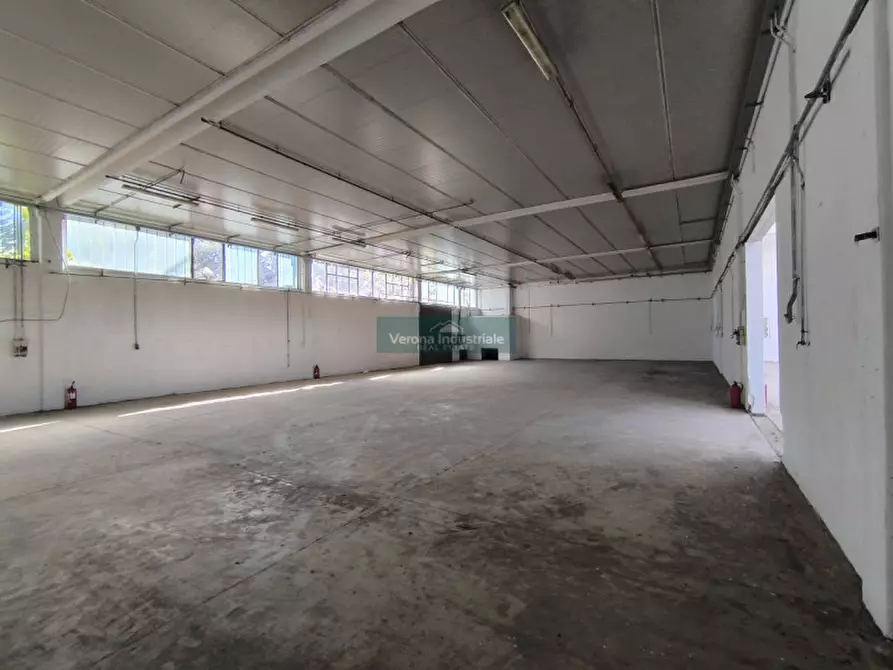Immagine 8 di Capannone industriale in vendita  in Isola Rizza Via Merle a Isola Rizza