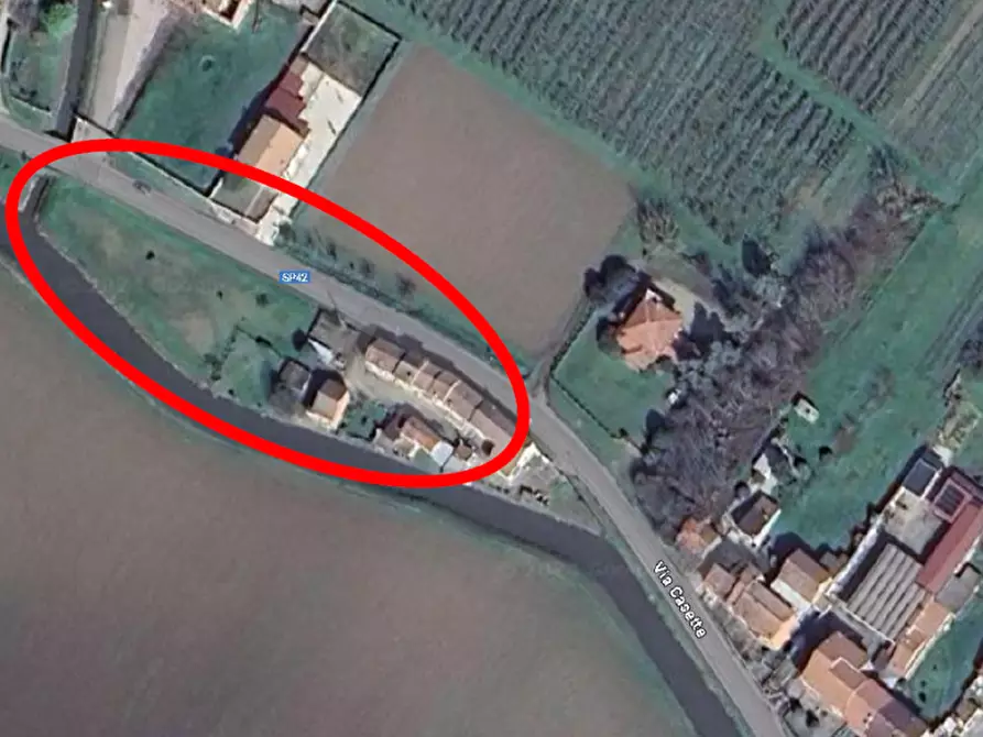 Immagine 1 di Villetta a schiera in vendita  in Via Casette 15 a Terrazzo