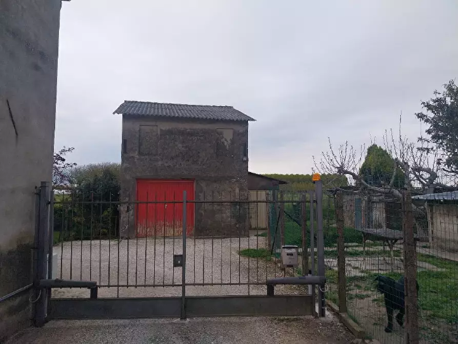 Immagine 4 di Villetta a schiera in vendita  in Via Casette 15 a Terrazzo