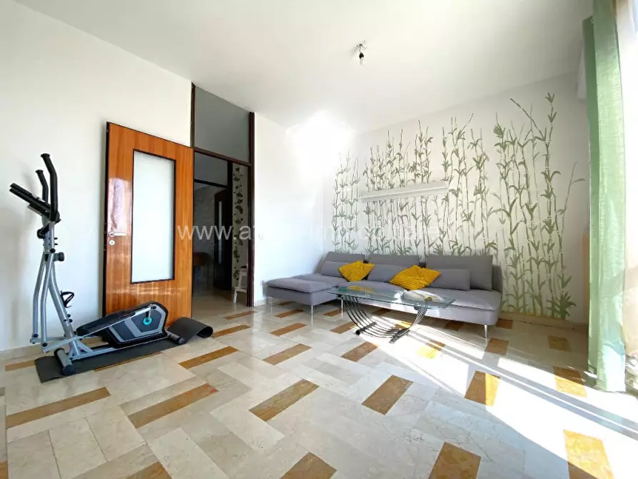 Immagine 6 di Appartamento in vendita  in Viale Giovanni Amendola 28 a Rovigo