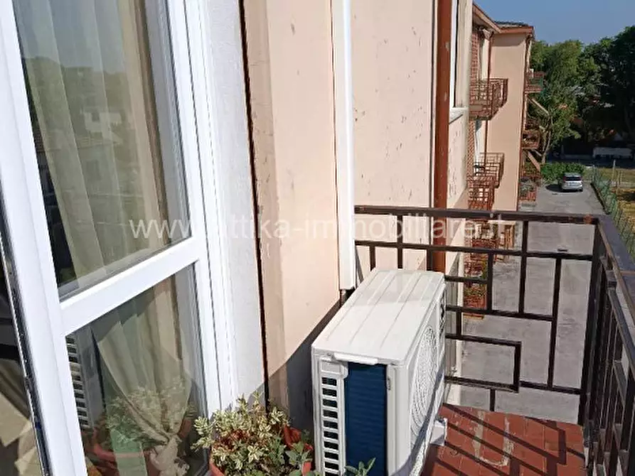 Immagine 16 di Appartamento in vendita  in Viale Giovanni Amendola 28 a Rovigo