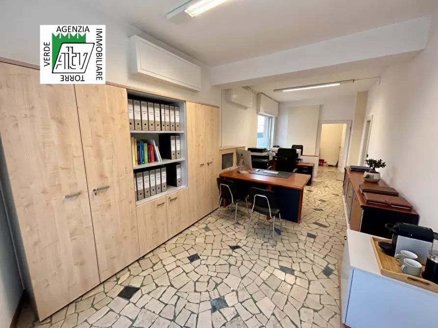 Immagine 1 di Ufficio in affitto  a Ville D'anaunia