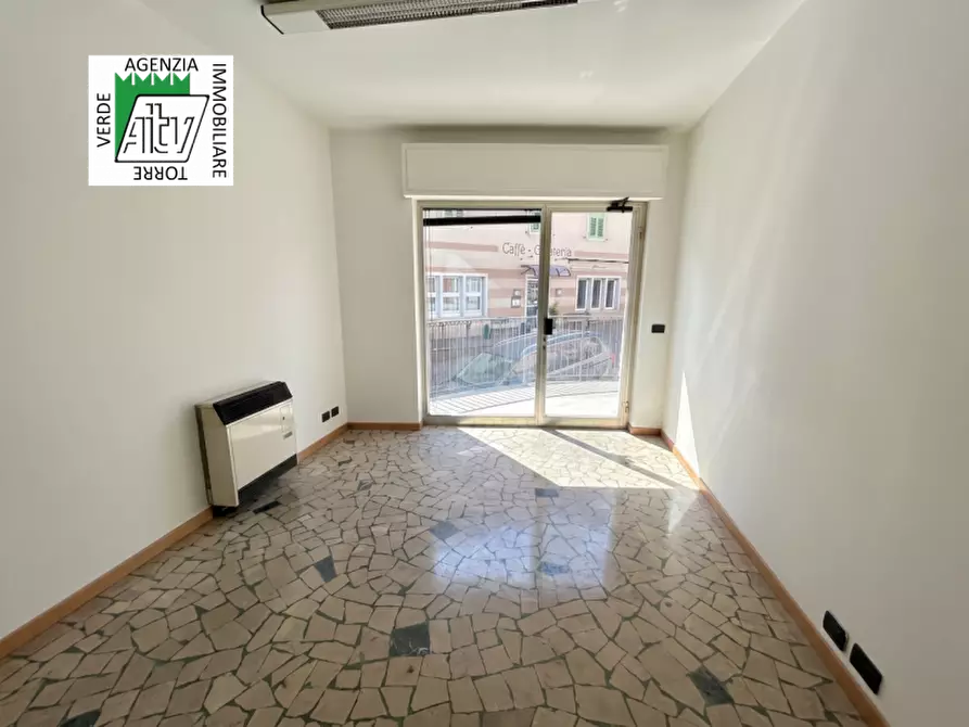 Immagine 7 di Ufficio in affitto  a Ville D'anaunia