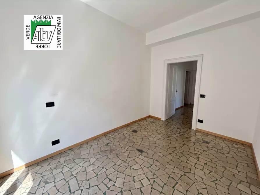 Immagine 8 di Ufficio in affitto  a Ville D'anaunia