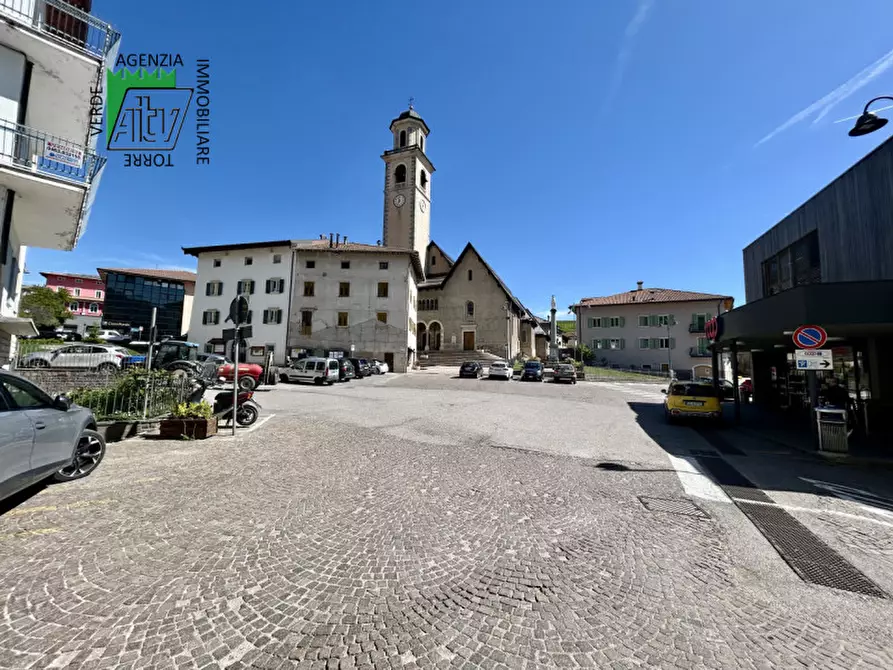 Immagine 15 di Ufficio in affitto  a Ville D'anaunia