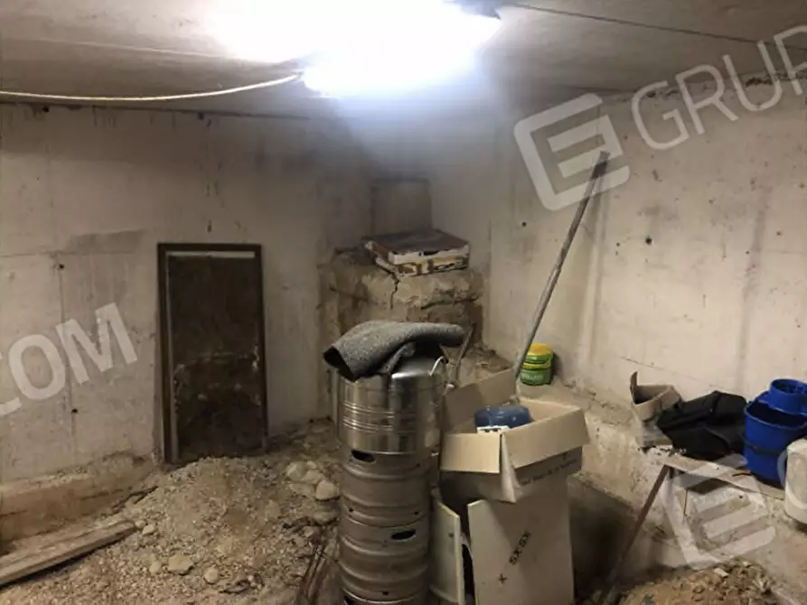Immagine 26 di Agriturismo in vendita  in Via Barbarago 9 a Sona