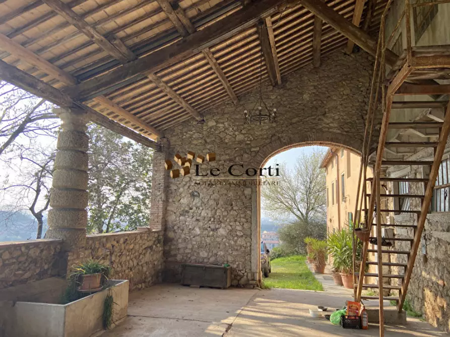 Immagine 11 di Rustico / casale in vendita  a Sarego