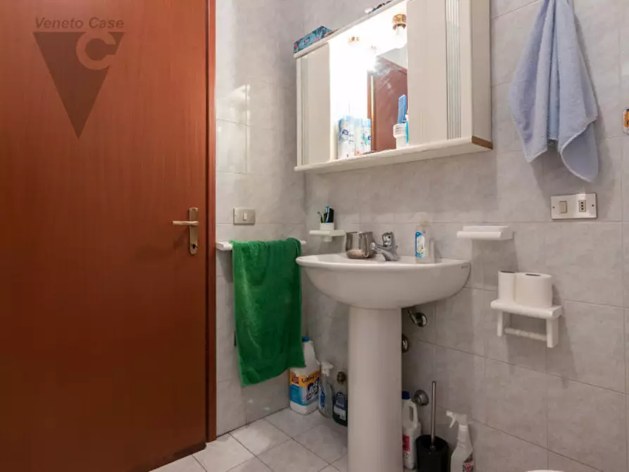 Immagine 17 di Appartamento in vendita  a Ponte San Nicolò