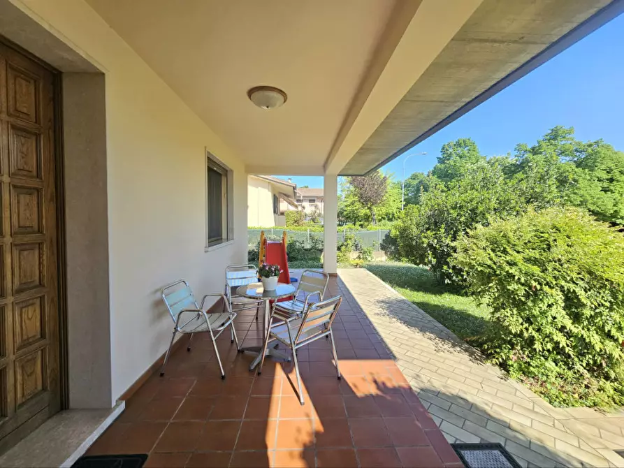 Immagine 2 di Casa indipendente in vendita  in VIA BRUSCHETTA a Megliadino San Vitale