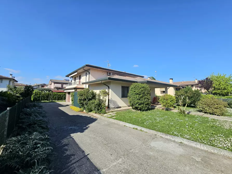 Immagine 6 di Casa indipendente in vendita  in VIA BRUSCHETTA a Megliadino San Vitale