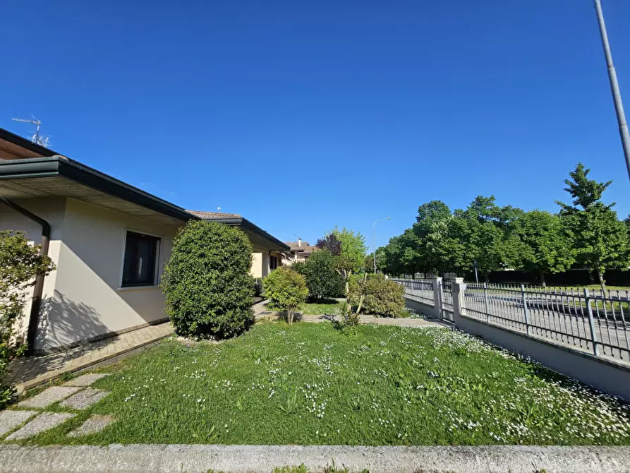 Immagine 26 di Casa indipendente in vendita  in VIA BRUSCHETTA a Megliadino San Vitale