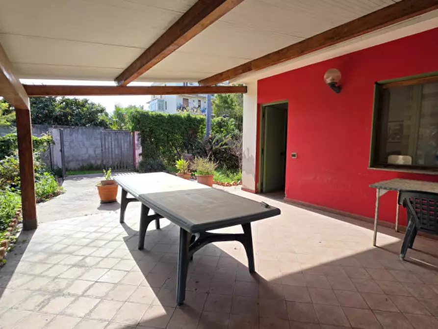 Immagine 1 di Magazzino in vendita  in Via Tenente Giacomo Picciolo a Milazzo