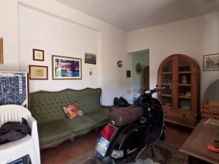 Immagine 7 di Magazzino in vendita  in Via Tenente Giacomo Picciolo a Milazzo