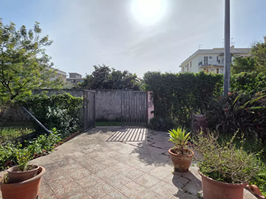 Immagine 12 di Magazzino in vendita  in Via Tenente Giacomo Picciolo a Milazzo