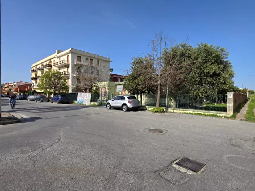 Immagine 17 di Magazzino in vendita  in Via Tenente Giacomo Picciolo a Milazzo