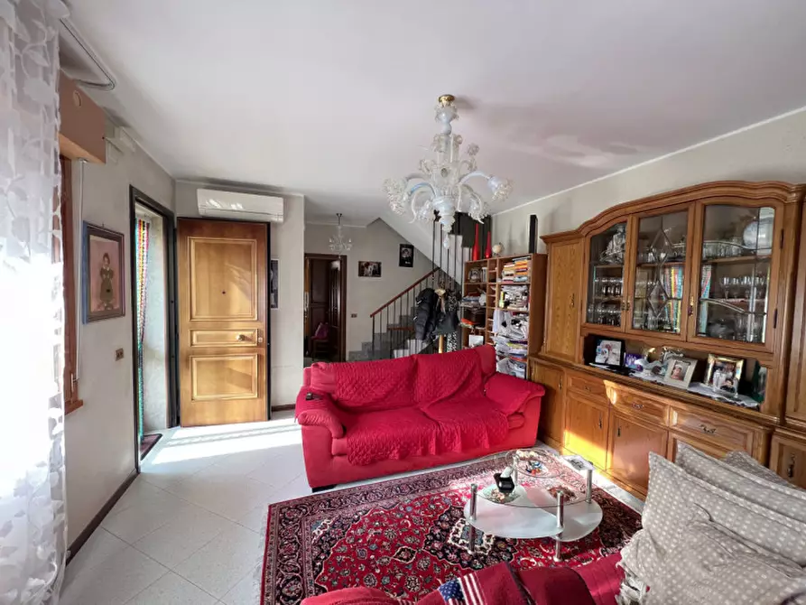 Immagine 13 di Villetta a schiera in vendita  in Via Giovanni Da Verrazzano a Chioggia
